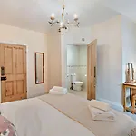 2 Bed In Oc-94995 * 凯西克